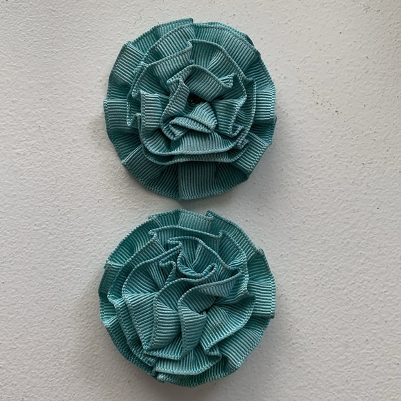 Decorative Shoe Clips Beige and Tiffany Blue - Picture 8 of 11